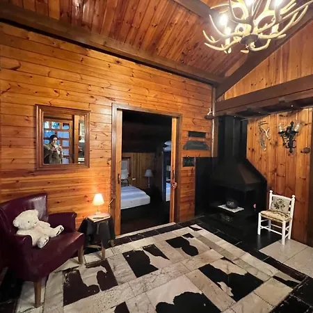 Xalet De Cal Fera Tatil Evi